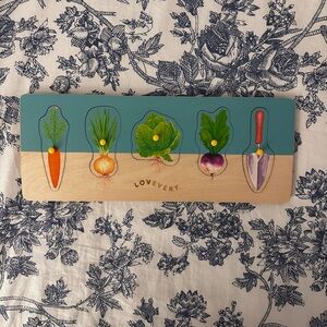 Lovevery Wooden Vegetable Puzzle